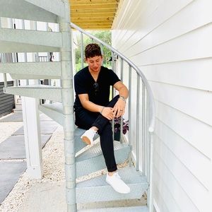 Meet your Posher, Cristian